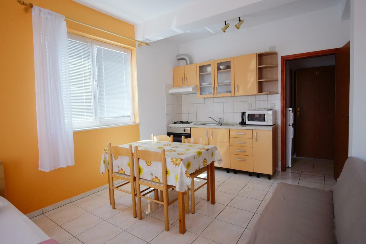 Apartment Gordana Drage Exteriör bild